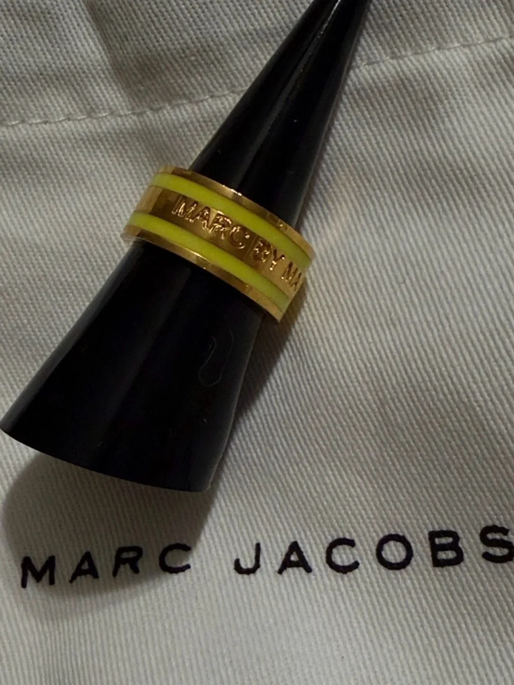 Marc Jacobs Men’s Gold & Neon Yellow Logo Ring